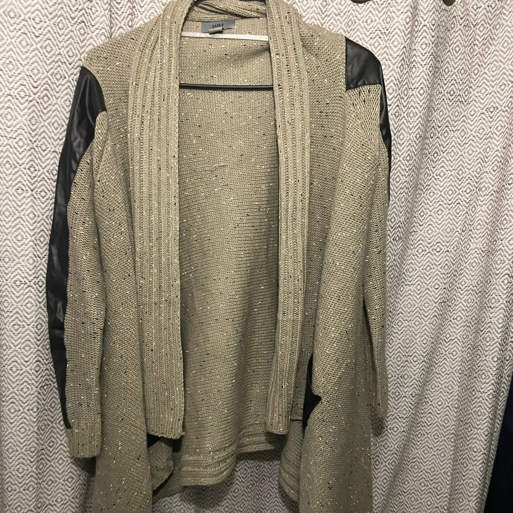 Yaira Open Front Cardigan Faux Leather sleeve Sz:M